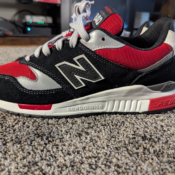 New Balance 840 main image 8